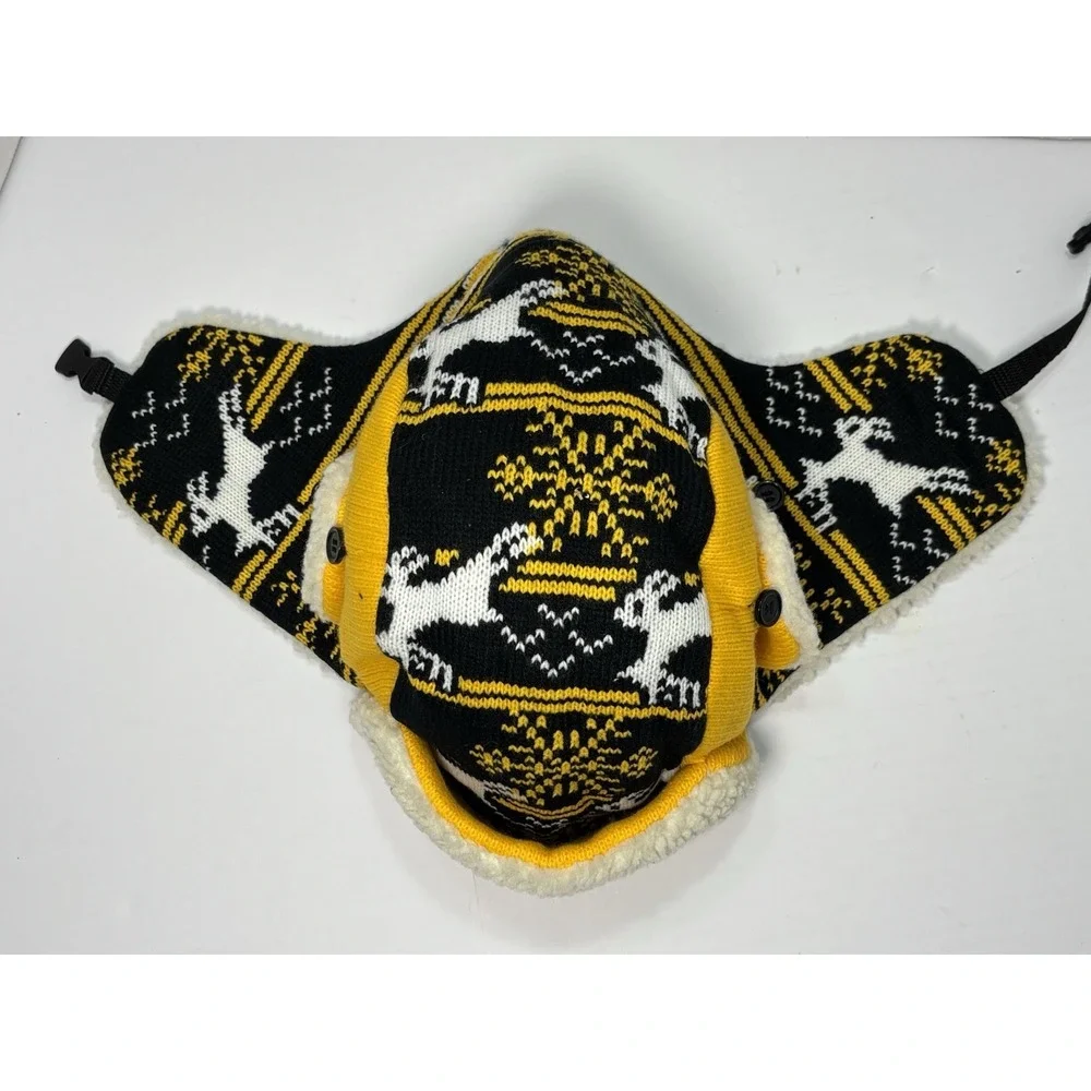 Pittsburgh Trapper Hat Quilted /Sherpa Lined Winter Cap Pirates Steelers Colors‎